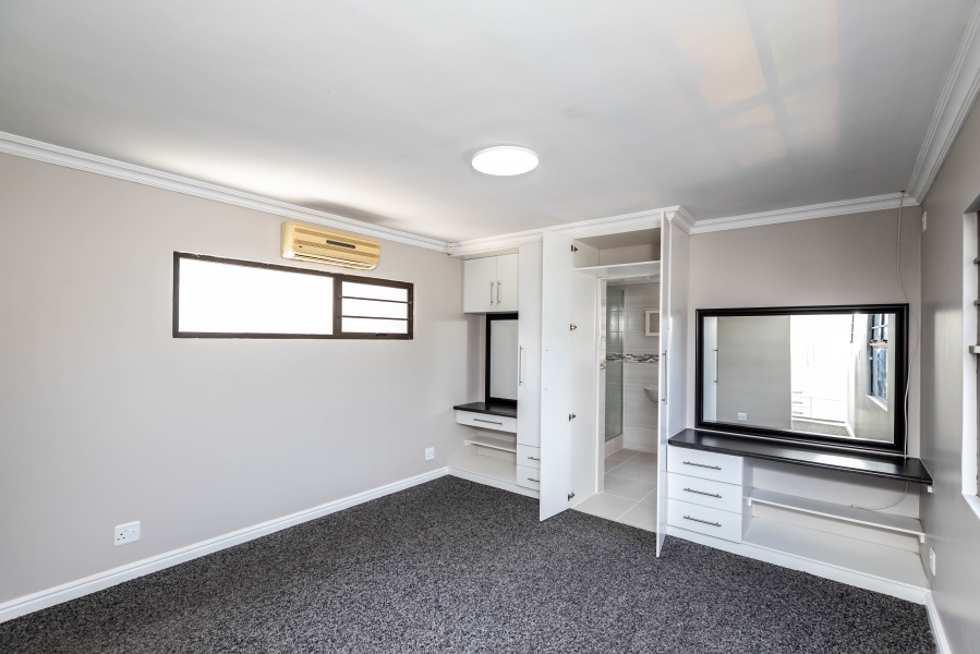 6 Bedroom Property for Sale in Dorchester Heights Eastern Cape